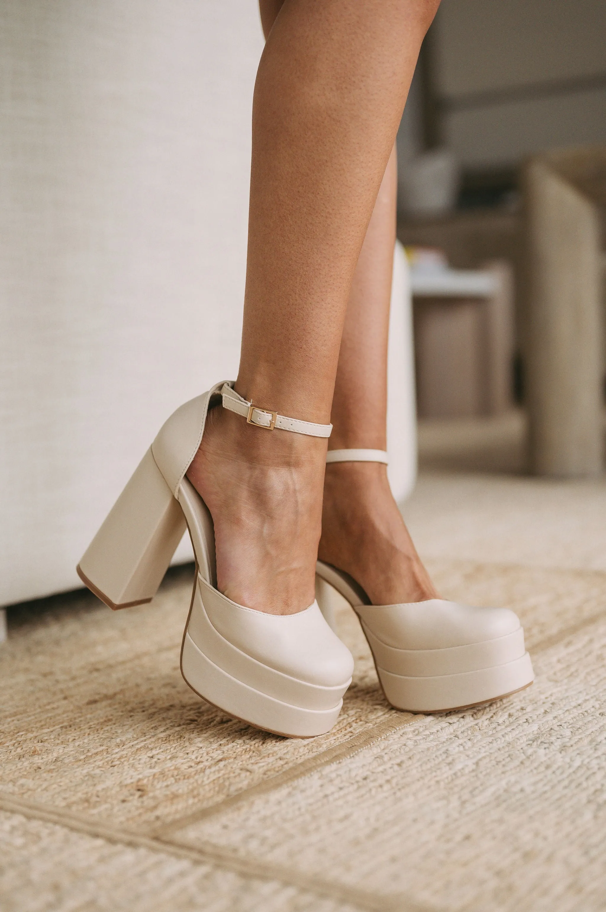 Amozae-Eryn Heels- Bone