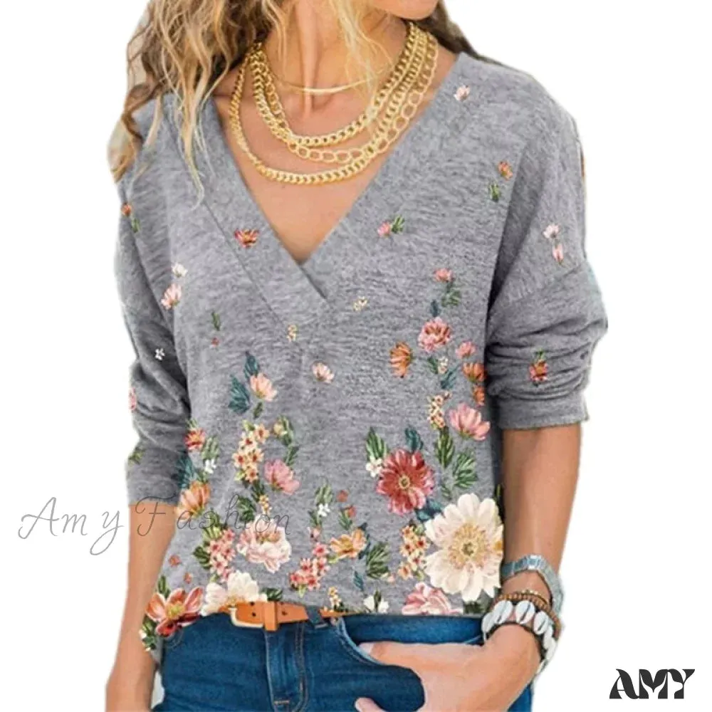 Amy Fashion - V-neck Flower Print Long-sleeved Casual Loose T-shirt