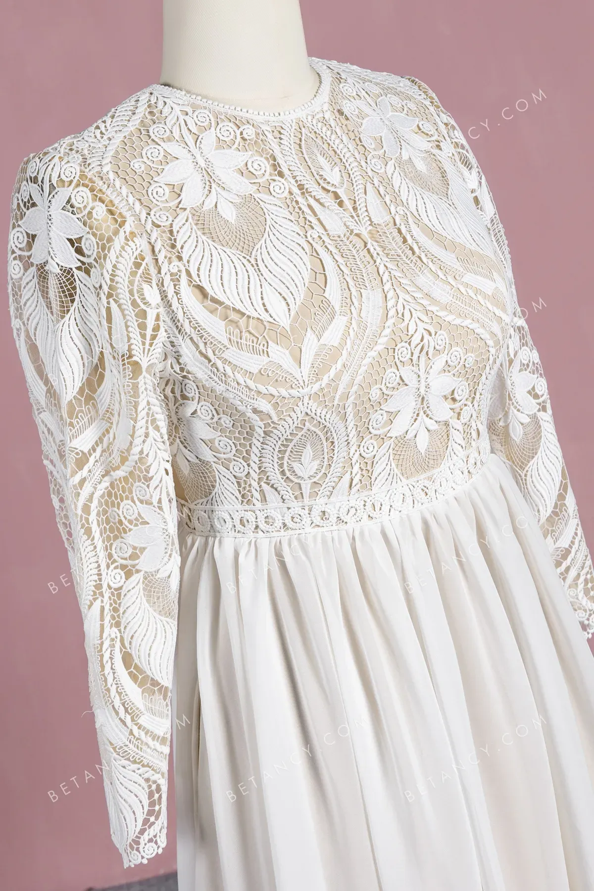 Boho Pattern Lace and Chiffon Long Sleeve Wedding Dress