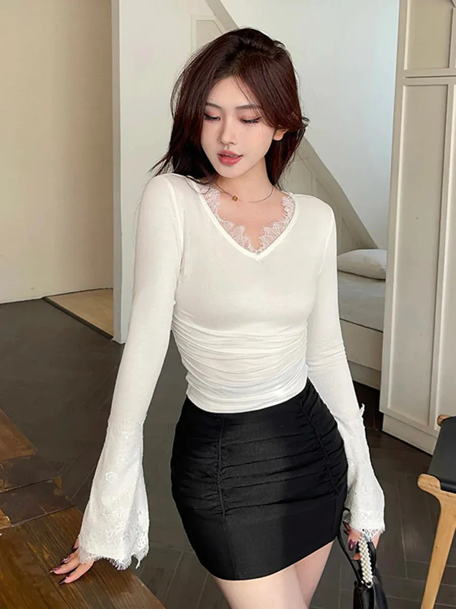 Hnzxzm Women's Casual Dress 2024 Spring New Elegant Temperament Thin Velvet Version Lace Shrinking Pleated Micro Sleeve Top