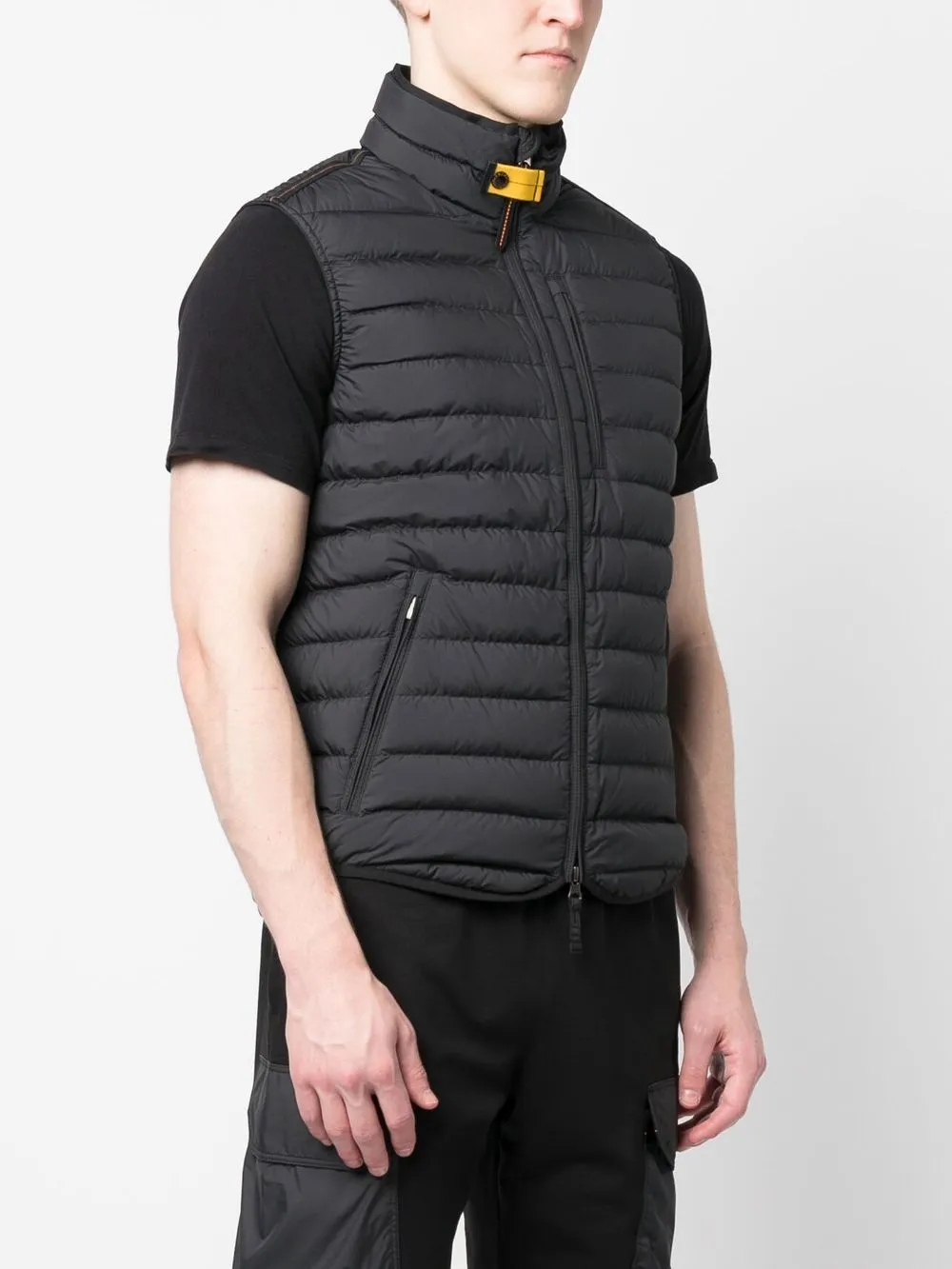 quilted zip-up gilet