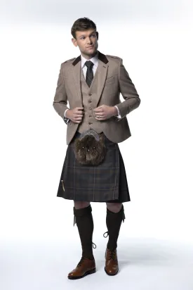 Signature Collection Kilt Outfit