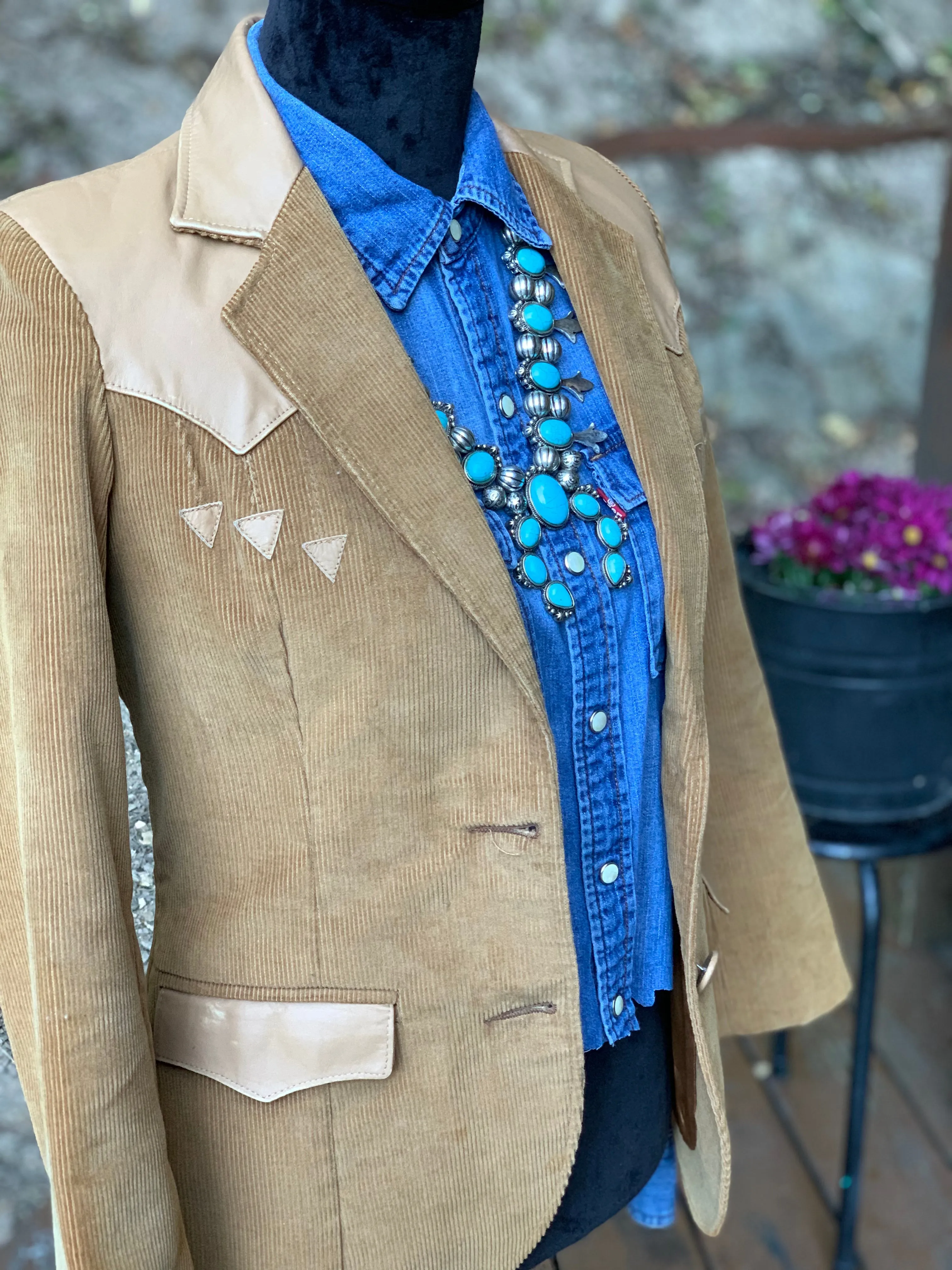 Vintage Cropped Levis Denim Shirt with Pearl Snaps