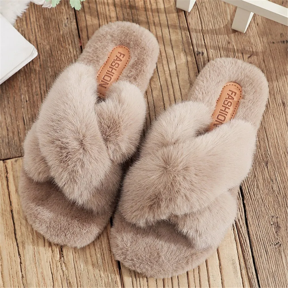 Women Soft Plush Faux Fur Slippers